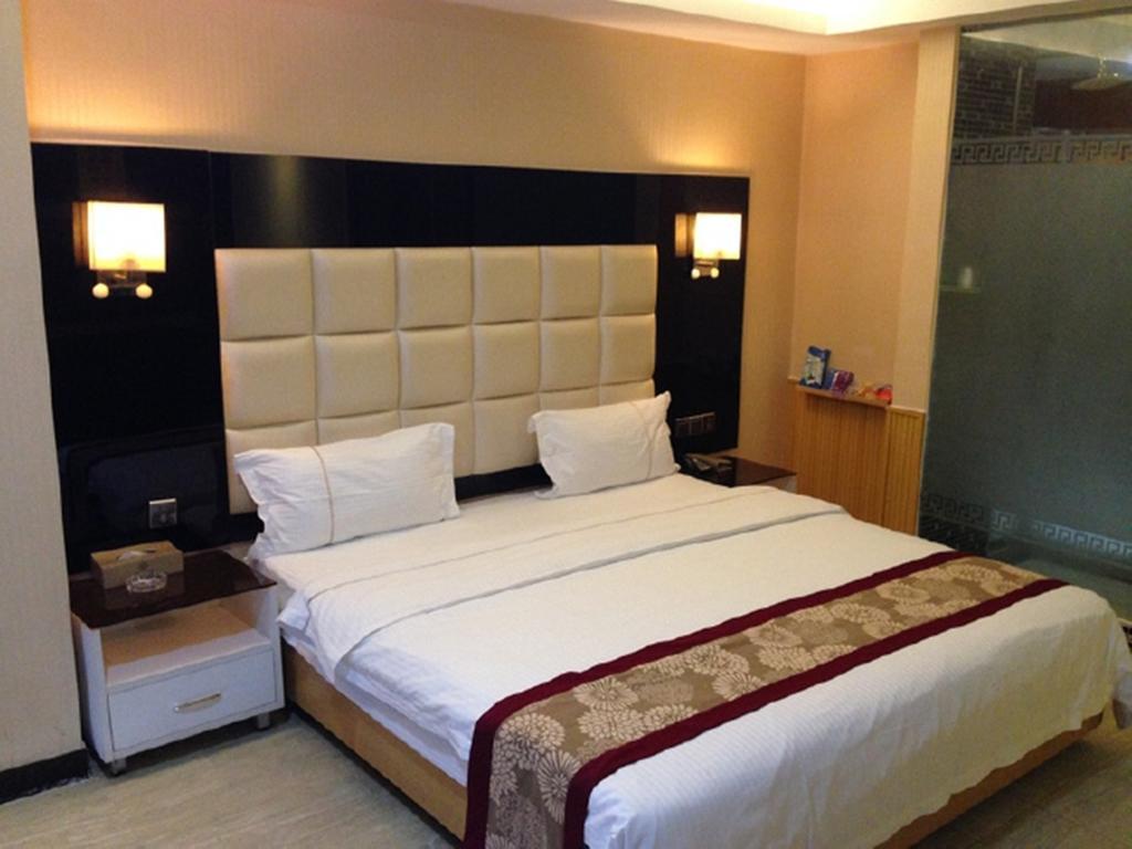 Tianguo Times Hotel ฝอซาน ห้อง รูปภาพ