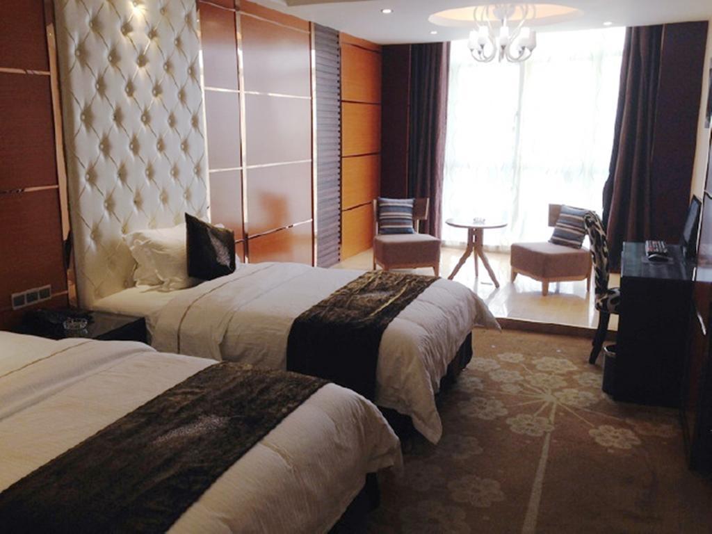 Tianguo Times Hotel ฝอซาน ห้อง รูปภาพ